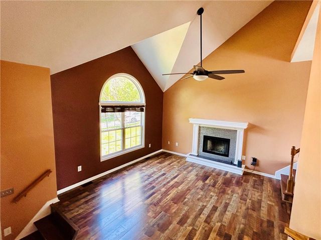 14503 Shamrock Way, Smithville, MO 64089