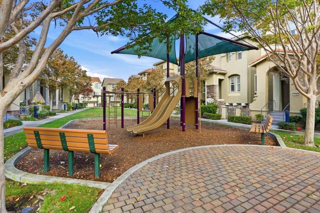 745 Mente Linda Loop, Milpitas, CA 95035