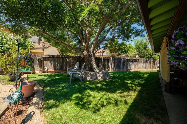 321 High Point Ct, Modesto, CA 95357