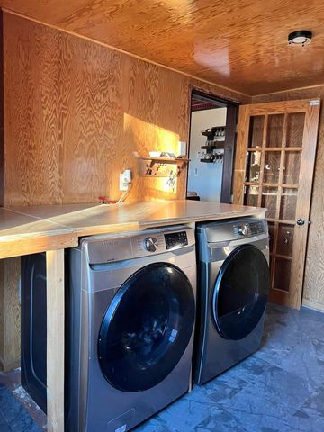 9630 Main Street, Veseli, MN 55046