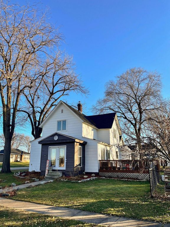 9630 Main Street, Veseli, MN 55046