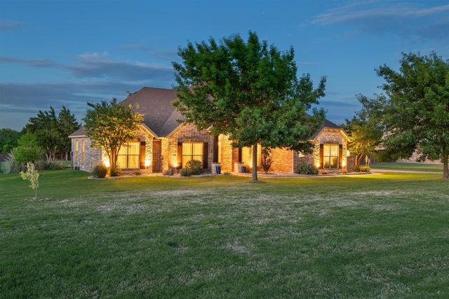 3231 Baylor Boulevard, Midlothian, TX 76065