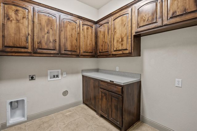 3231 Baylor Boulevard, Midlothian, TX 76065