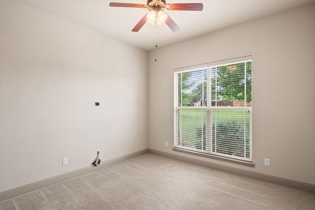3231 Baylor Boulevard, Midlothian, TX 76065