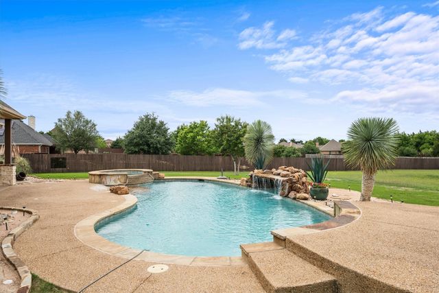 3231 Baylor Boulevard, Midlothian, TX 76065