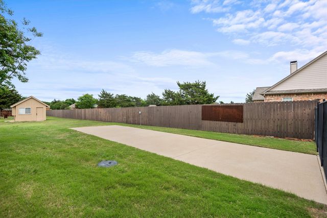 3231 Baylor Boulevard, Midlothian, TX 76065