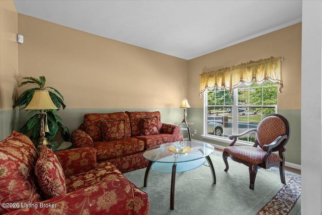 3419 Stony Farm Dr, Louisville, KY 40299