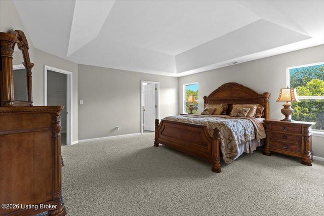 3419 Stony Farm Dr, Louisville, KY 40299