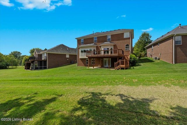 3419 Stony Farm Dr, Louisville, KY 40299