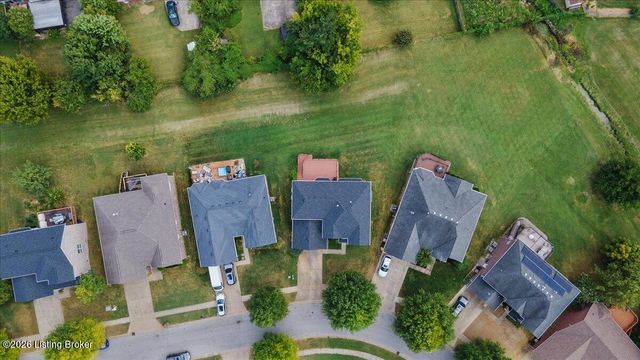 3419 Stony Farm Dr, Louisville, KY 40299