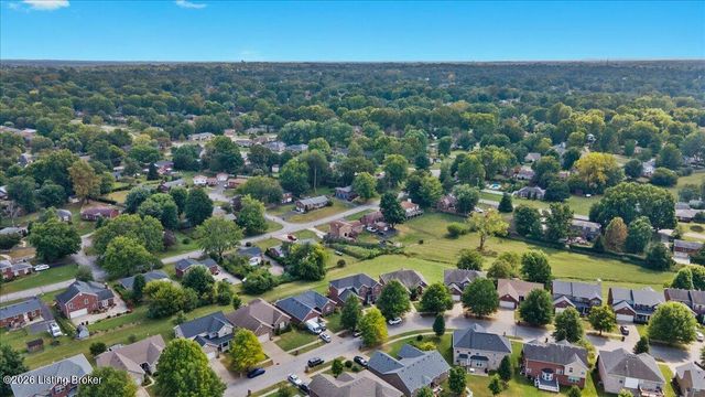 3419 Stony Farm Dr, Louisville, KY 40299