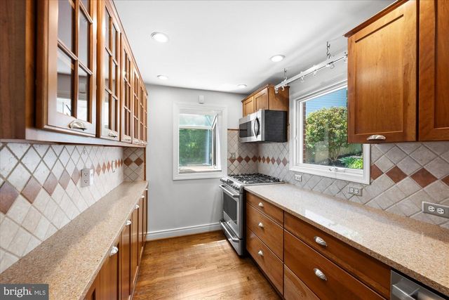 4005 25TH ST N, Arlington, VA 22207