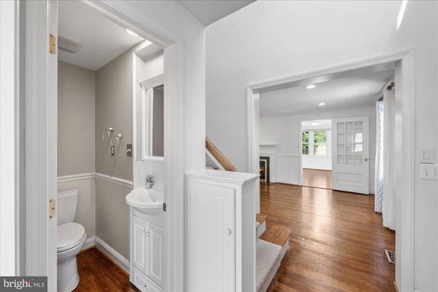 4005 25TH ST N, Arlington, VA 22207