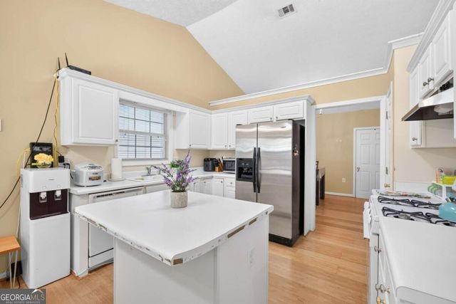 3760 Sugarbrook Drive, Lawrenceville, GA 30044