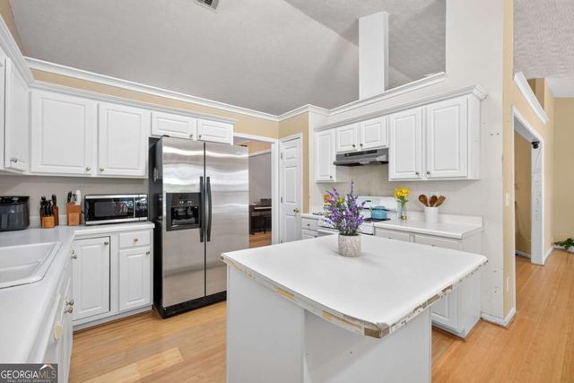 3760 Sugarbrook Drive, Lawrenceville, GA 30044