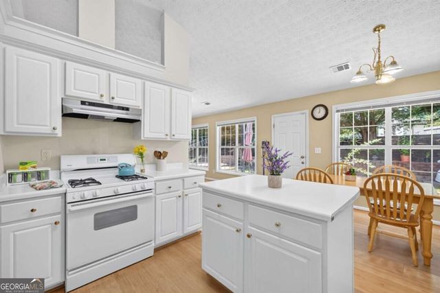 3760 Sugarbrook Drive, Lawrenceville, GA 30044