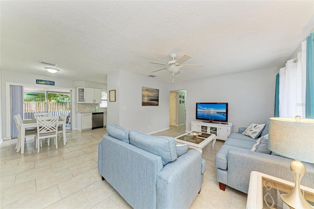 Image 23 of property listing at 4424 87TH ST CT W STREET W, Bradenton, FL 34210