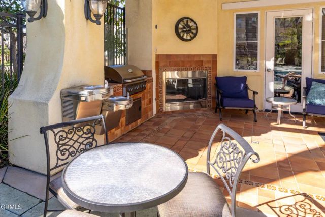 1740 Tanager Street 2-201, Ventura, CA 93003