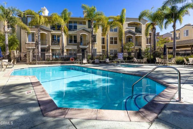 1740 Tanager Street 2-201, Ventura, CA 93003