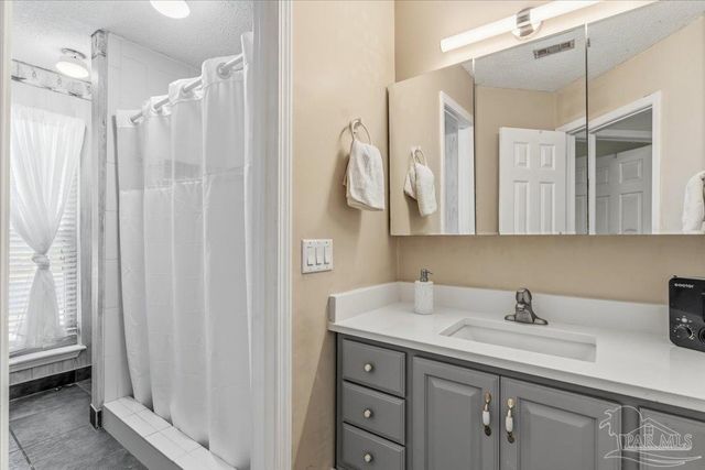 2826 Lido Blvd, Gulf Breeze, FL 32563