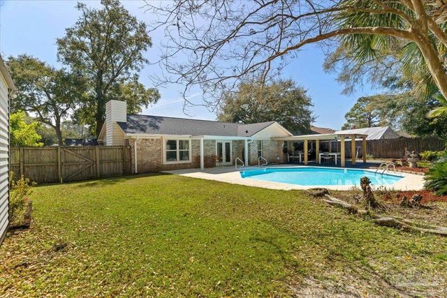 2826 Lido Blvd, Gulf Breeze, FL 32563