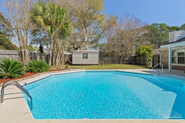 2826 Lido Blvd, Gulf Breeze, FL 32563