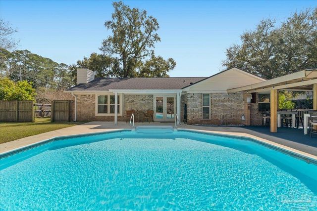 2826 Lido Blvd, Gulf Breeze, FL 32563