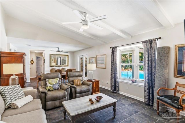 2826 Lido Blvd, Gulf Breeze, FL 32563