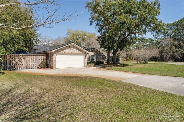 2826 Lido Blvd, Gulf Breeze, FL 32563