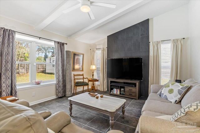 2826 Lido Blvd, Gulf Breeze, FL 32563