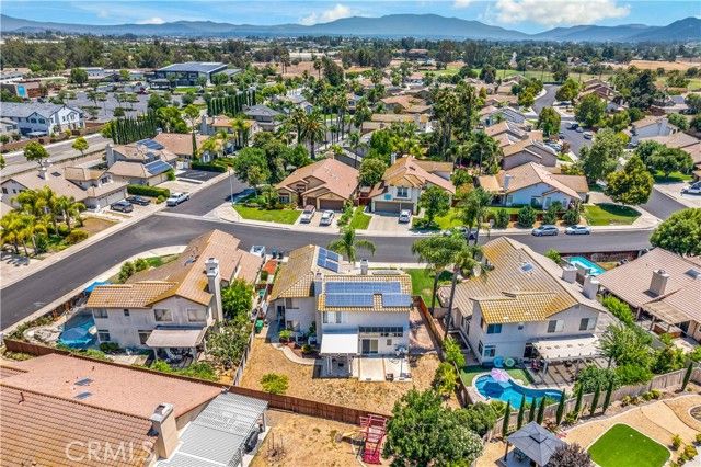 42025 Boothill Lane, Murrieta, CA 92562