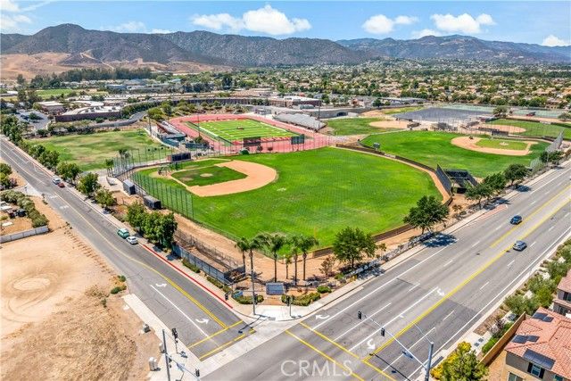 42025 Boothill Lane, Murrieta, CA 92562