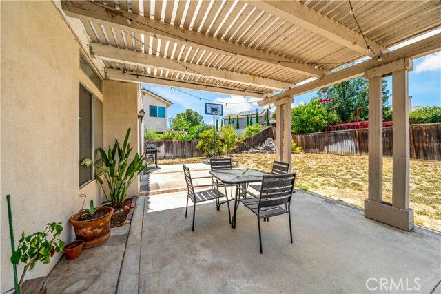 42025 Boothill Lane, Murrieta, CA 92562