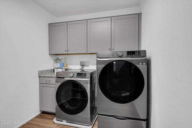 10266 S Moonlit Riverwalk Trail, Vail, AZ 85641