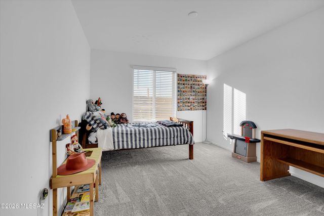 10266 S Moonlit Riverwalk Trail, Vail, AZ 85641