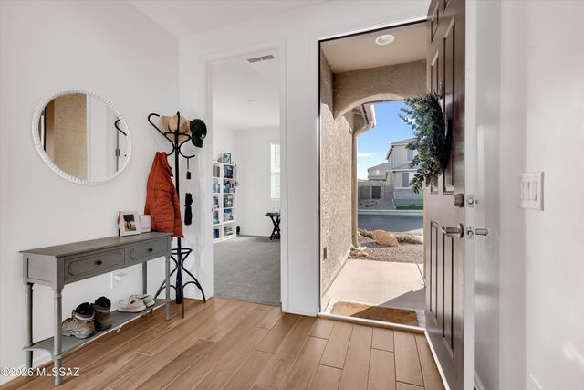 10266 S Moonlit Riverwalk Trail, Vail, AZ 85641