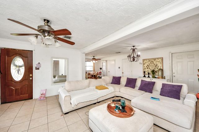 415 Halkies Road, Houston, TX 77587