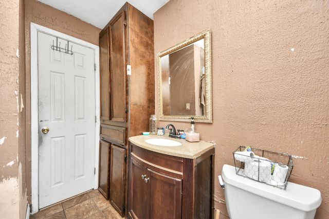 415 Halkies Road, Houston, TX 77587