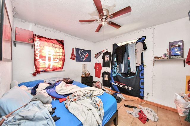 415 Halkies Road, Houston, TX 77587