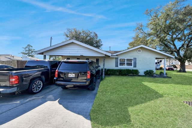 415 Halkies Road, Houston, TX 77587