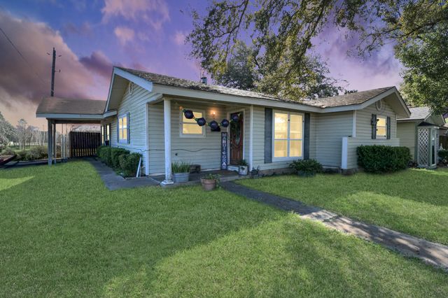 415 Halkies Road, Houston, TX 77587