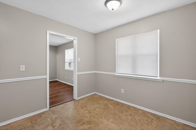 2449 LABONTE DR, Memphis, TN 38127