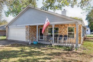 1509 Cheyenne Trail, Granbury, TX 76048