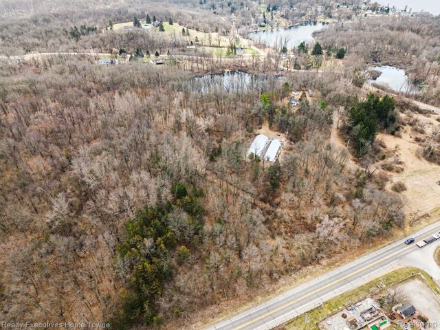 6015 Us Highway 12, Franklin Township, MI 49287