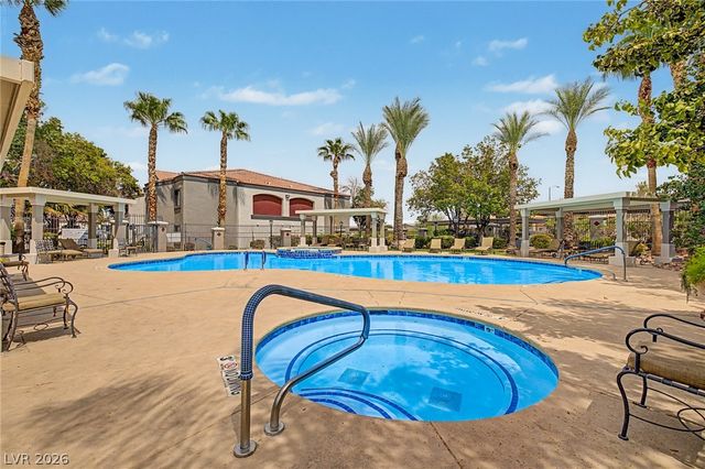 950 Seven Hills Drive 128, Henderson, NV 89052