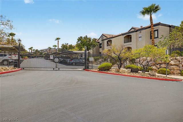 950 Seven Hills Drive 128, Henderson, NV 89052