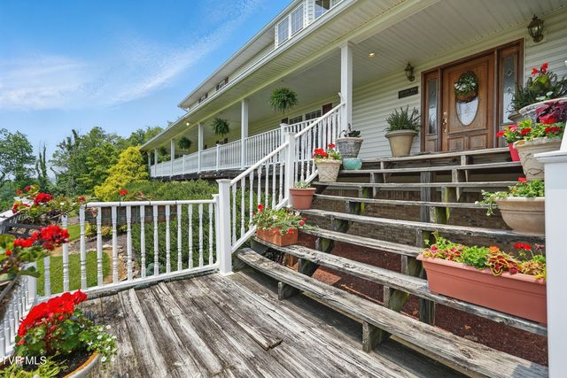 4296 Bloomingdale Road, Kingsport, TN 37660