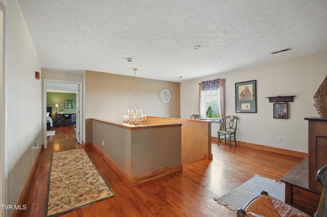 4296 Bloomingdale Road, Kingsport, TN 37660