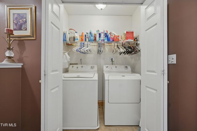 4296 Bloomingdale Road, Kingsport, TN 37660