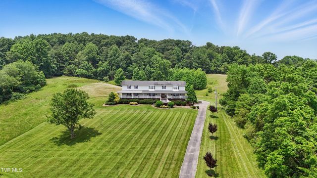 4296 Bloomingdale Road, Kingsport, TN 37660